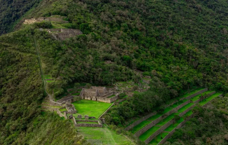 Choquequirao Trek 4 days