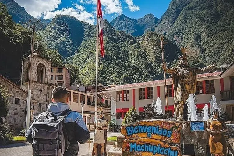 Aguas Calientes (Machu Picchu Pueblo)
