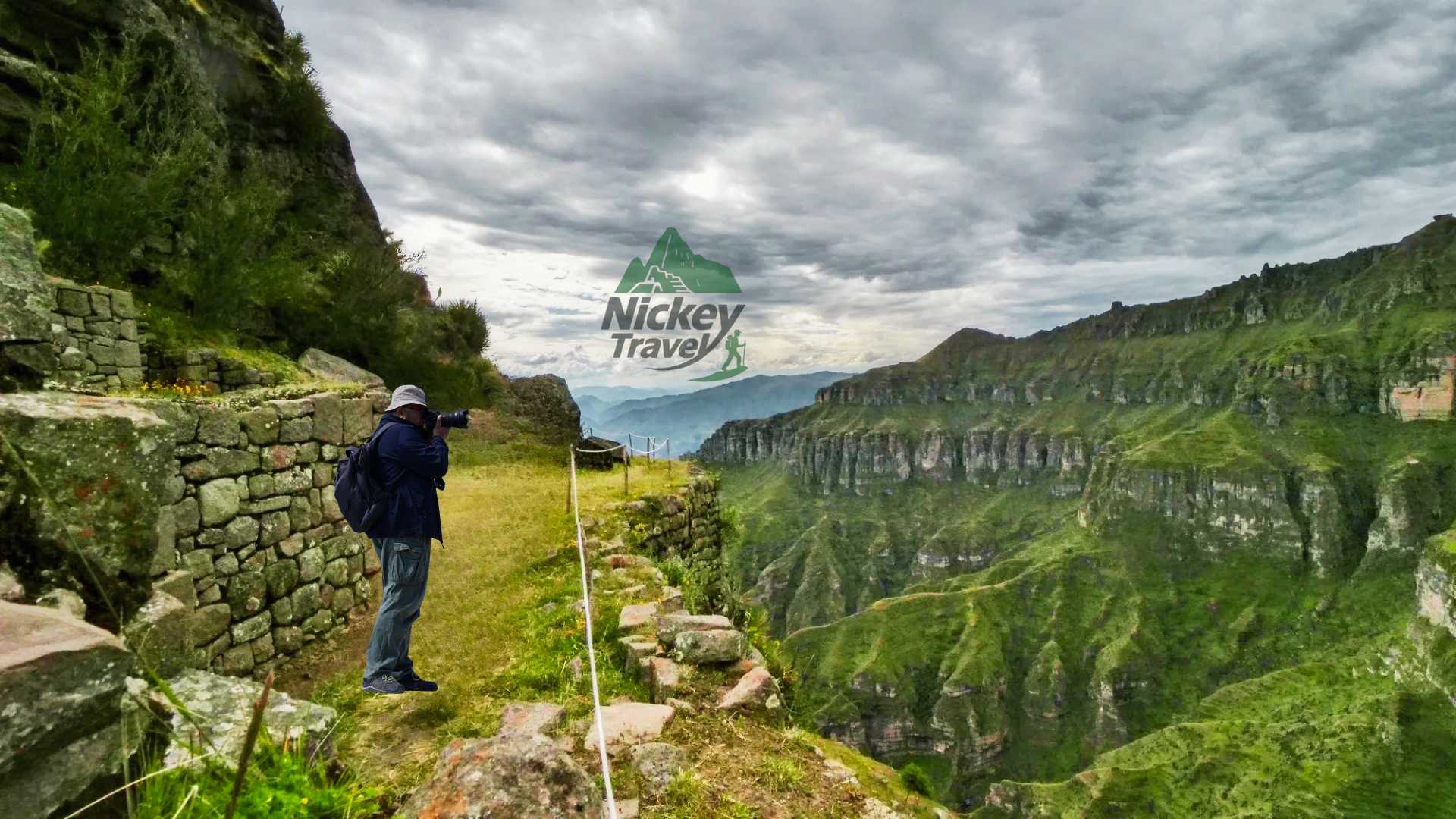 Waqrapukara trek